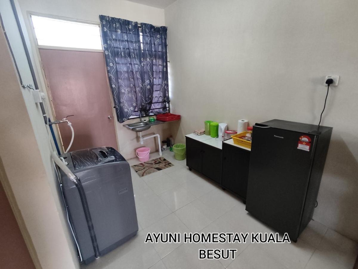 Ayuni Homestay Kuala Besut Terengganu Exterior foto