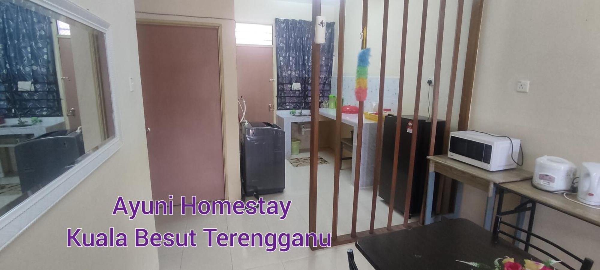 Ayuni Homestay Kuala Besut Terengganu Exterior foto